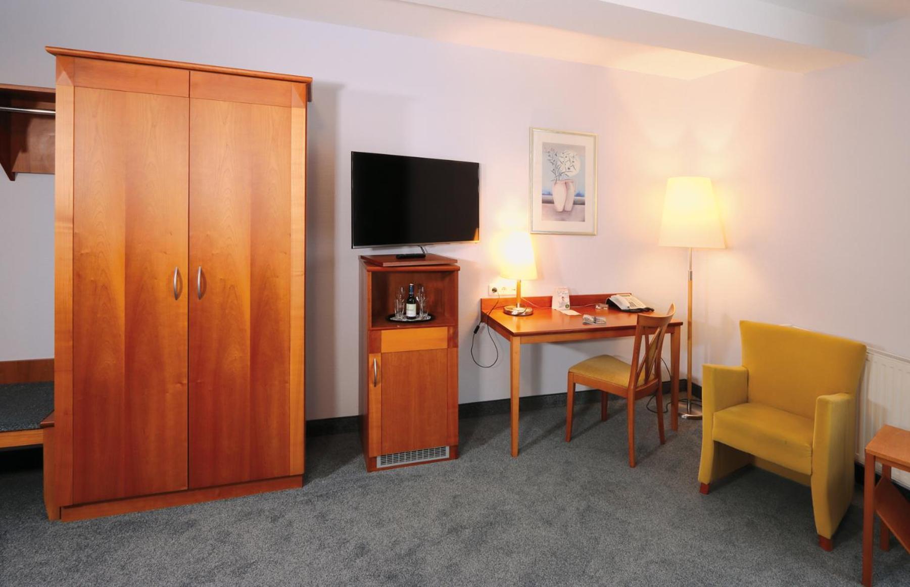 Und Restaurant Eurohof Hotel Duisburg